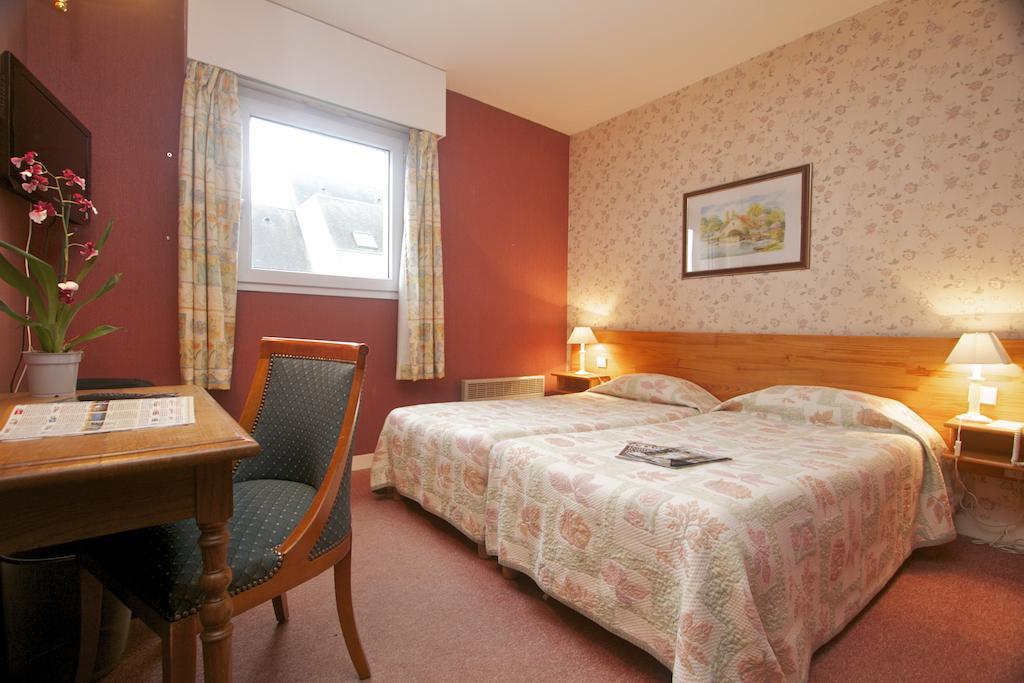 Hotel Sully Nogent-le-Rotrou Room photo