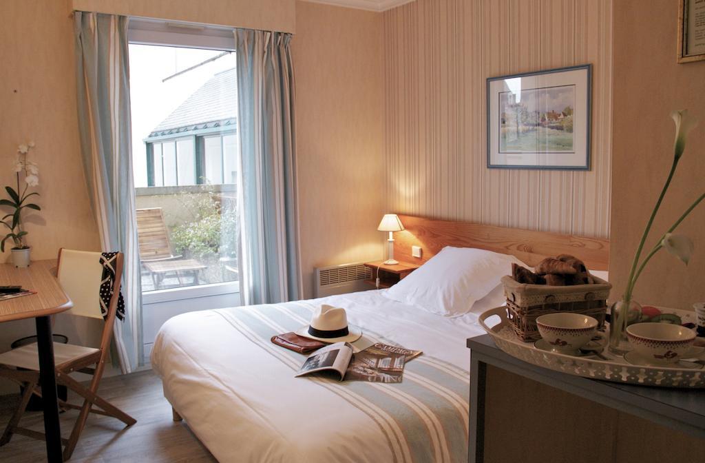 Hotel Sully Nogent-le-Rotrou Room photo